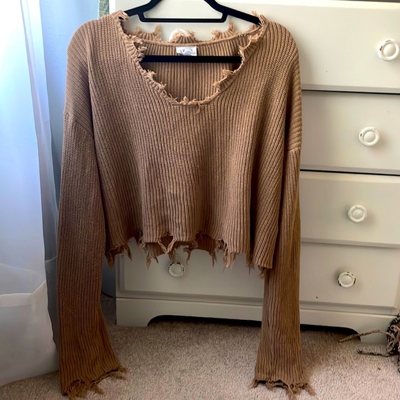 Cropped fringe sweater - Picture 1 of 2